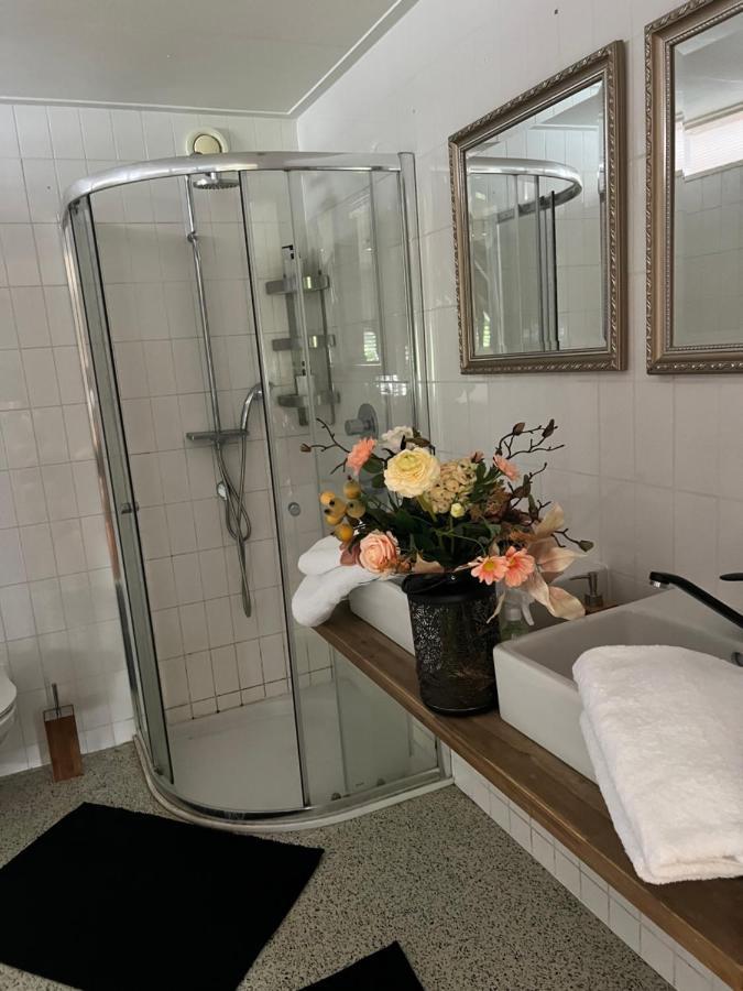 La Dolce Vita Suites Леэварден Экстерьер фото