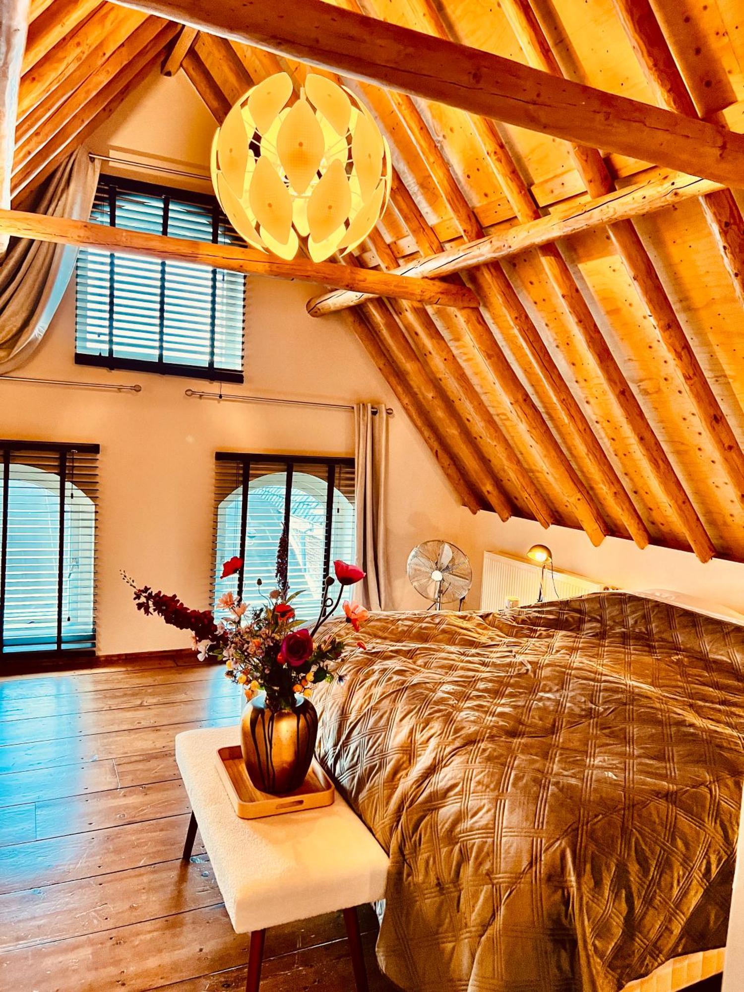 La Dolce Vita Suites Леэварден Экстерьер фото
